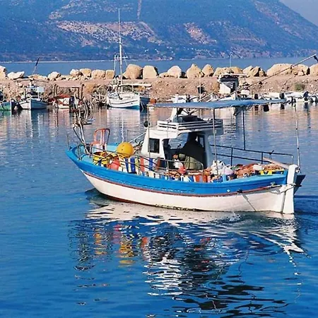 Enjoy A Holiday Of A Lifetime Renting Your Own In At The Best Rate 1332 Villa